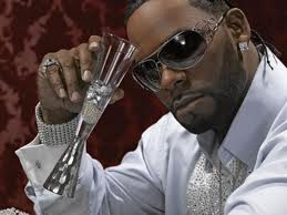 R. Kelly – Get Up On A Room